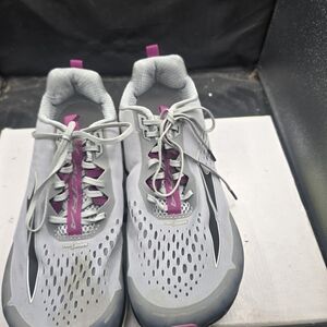 Altra Torin 4 Women's Athletic Shoes Lace Up Gray and Purple Size 10.5
